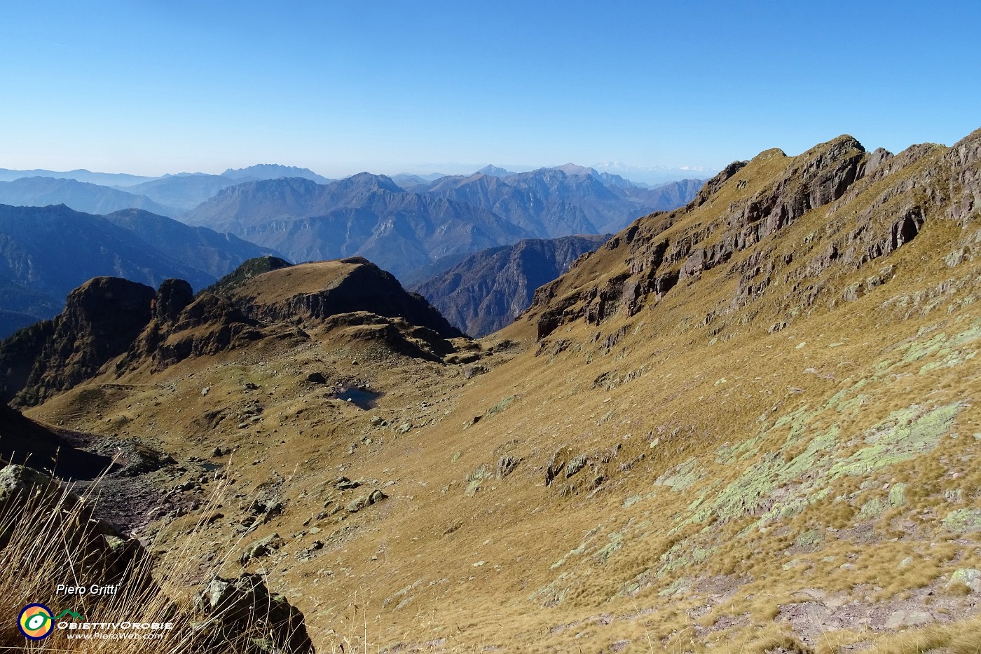 42 Vista verso il Monte Rosa e il Cervino.JPG -                                